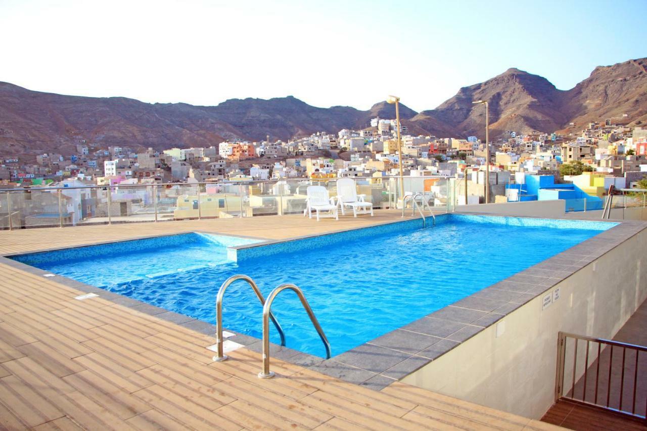 Apartment With Pool In Mindelo Extérieur photo