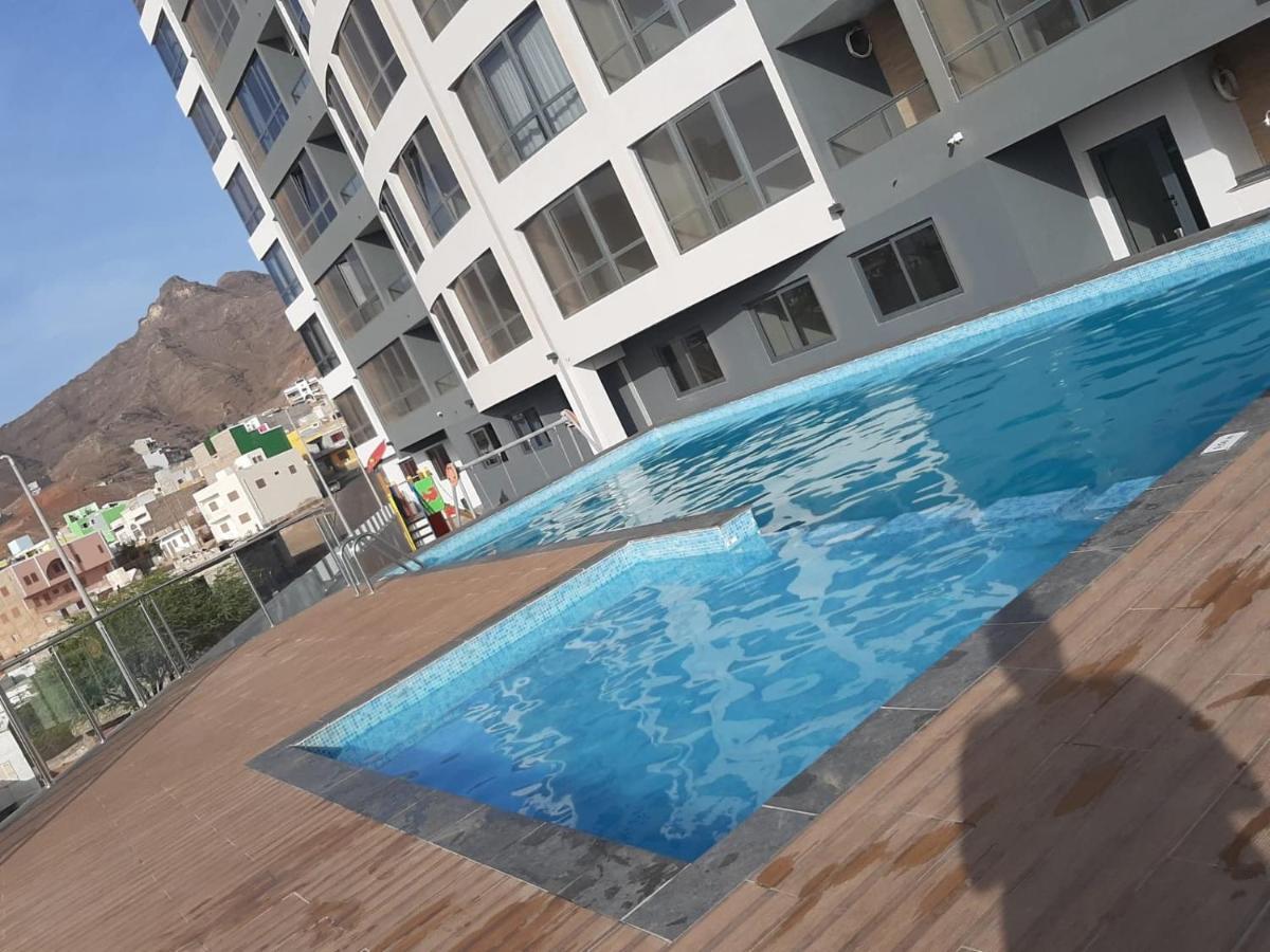 Apartment With Pool In Mindelo Extérieur photo